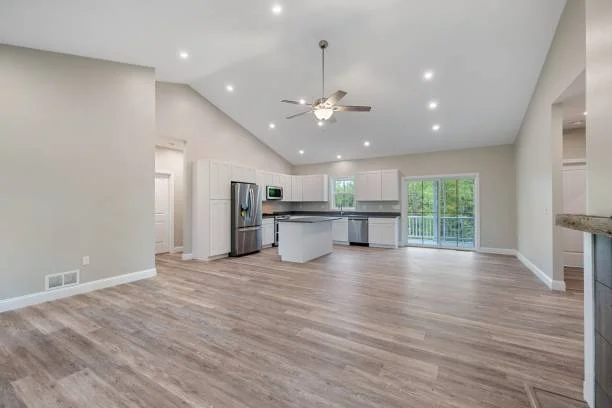 Comparing LVP Flooring Installation Methods for Your Needs in Hungry Horse, MT Comparing LVP Flooring Installation Methods for Your Needs in Hungry Horse, MT